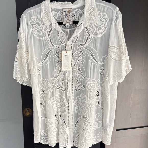 Johnny Was Chryssie button up White Embroidered Blouse - Picture 2 of 9